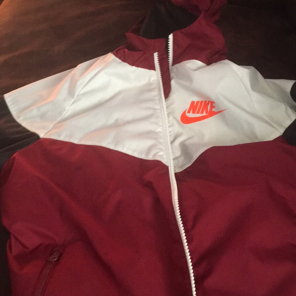 Nike windrunner jacket